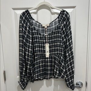 Daisy & Delilah Smocked Peplum Top